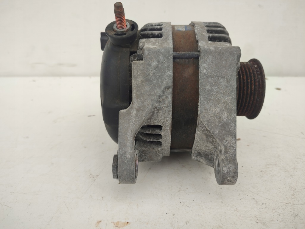 Генератор jeep cherokee liberty kk 3.7 v6 05149275aa в Украине