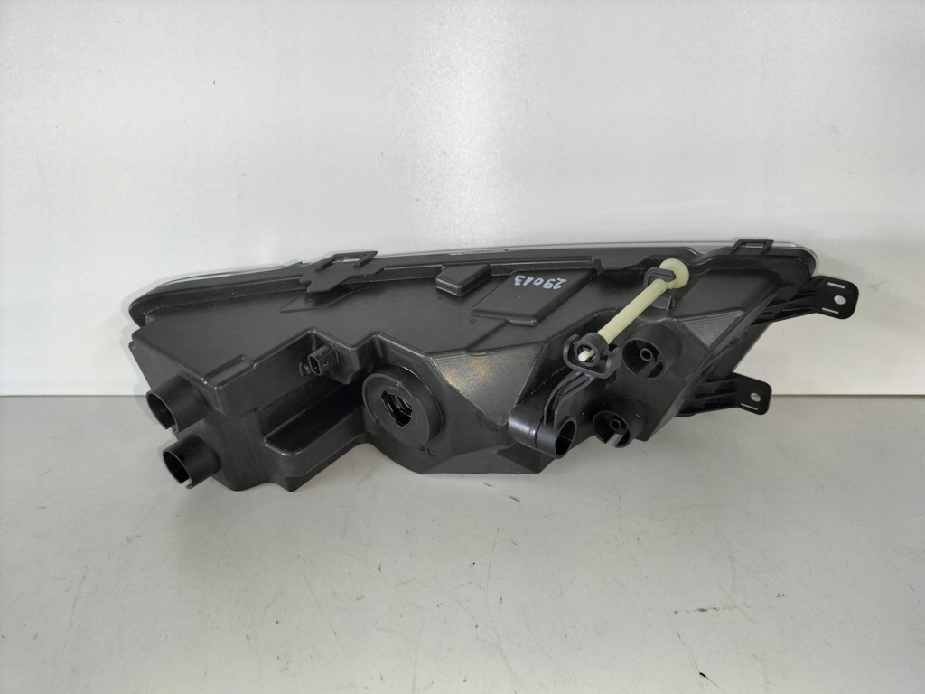 фото №4, Противотуманная фара лампа левый skoda rapid 12-17 led