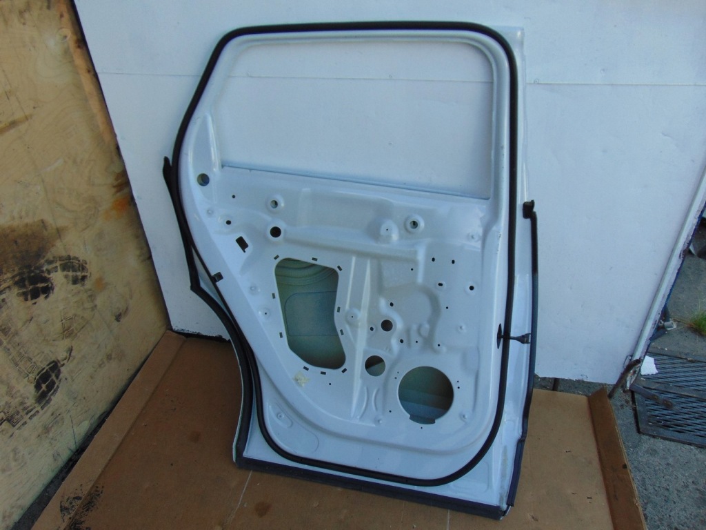 фото №15, Двері лівий задня audi e-tron 4ke