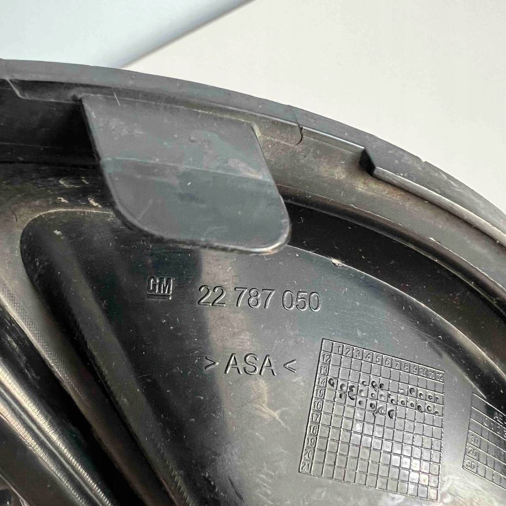 фото №10, Opel insignia a 13-17 lift решётка бампера правая перед 22787050