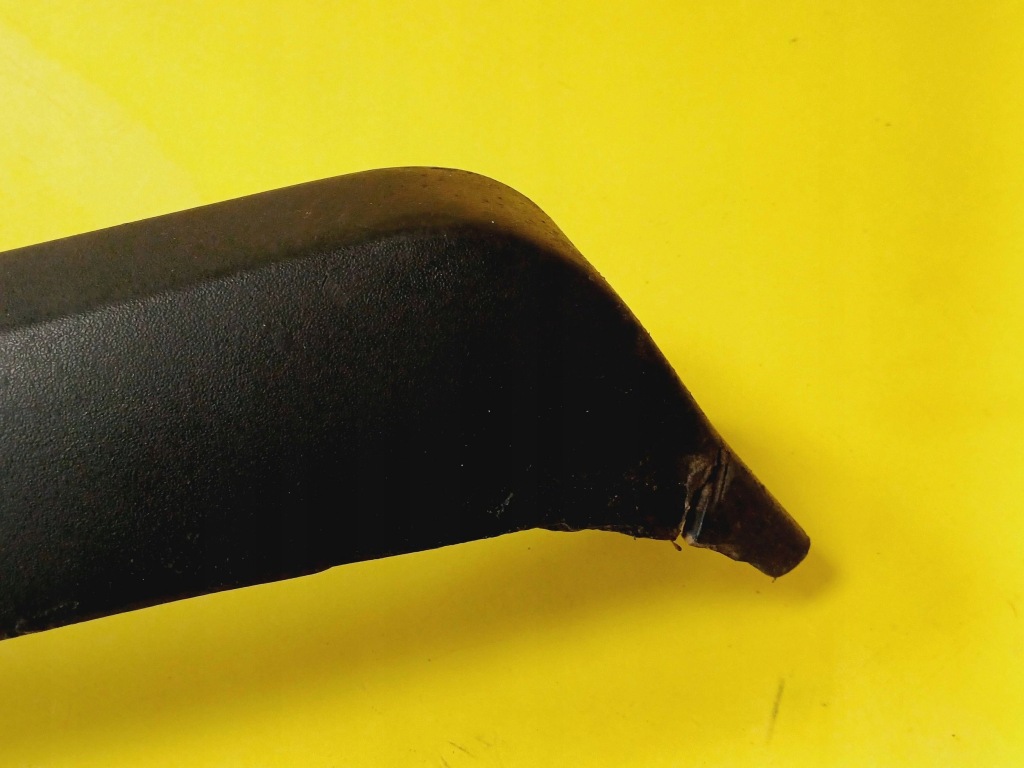 фото №13, Молдинг крила лівий задня volkswagen golf ii 191853818a nr202