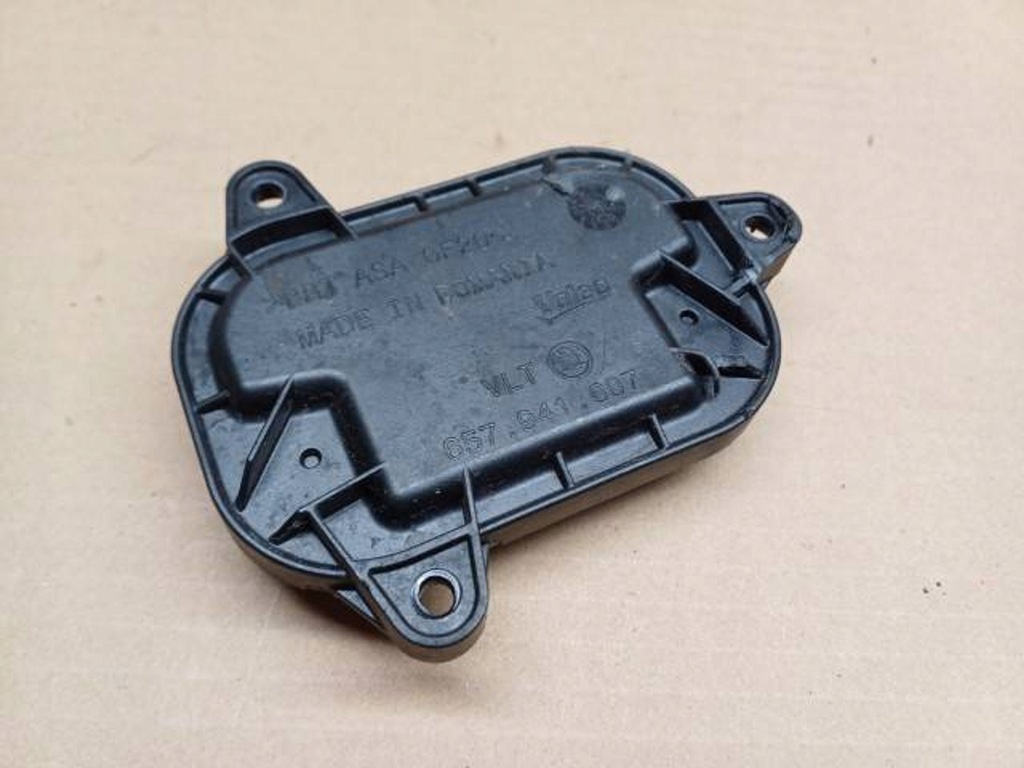 фото №1, Заглушка ліва кришка лампи skoda scala 657941607