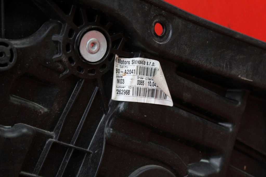 Підйомник скло праві задній 83480-a2041 kia ceed 2 2 універсал 15-18 Недорого