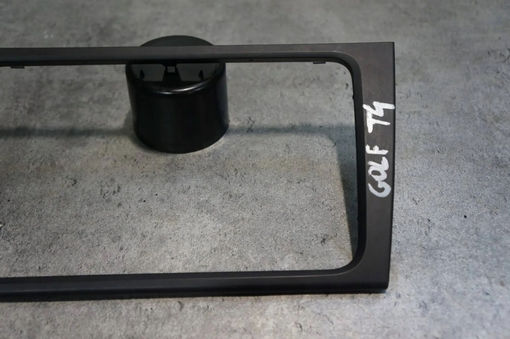 фото №3, Рамка панель захист радіо навігації volkswagen golf vi 5k0858061f