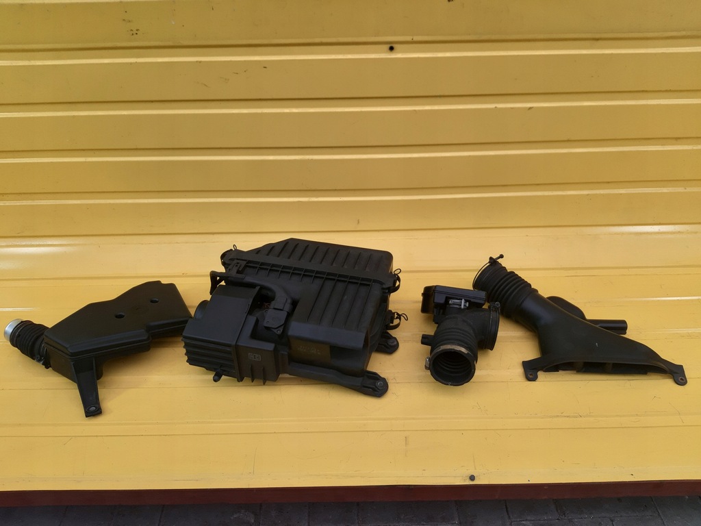 фото №1, Lexus rx400 фільтр повітря резонатор гібрид 3.3