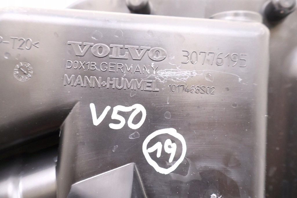 фото №6, Volvo v50 корпус компьютер 30776195
