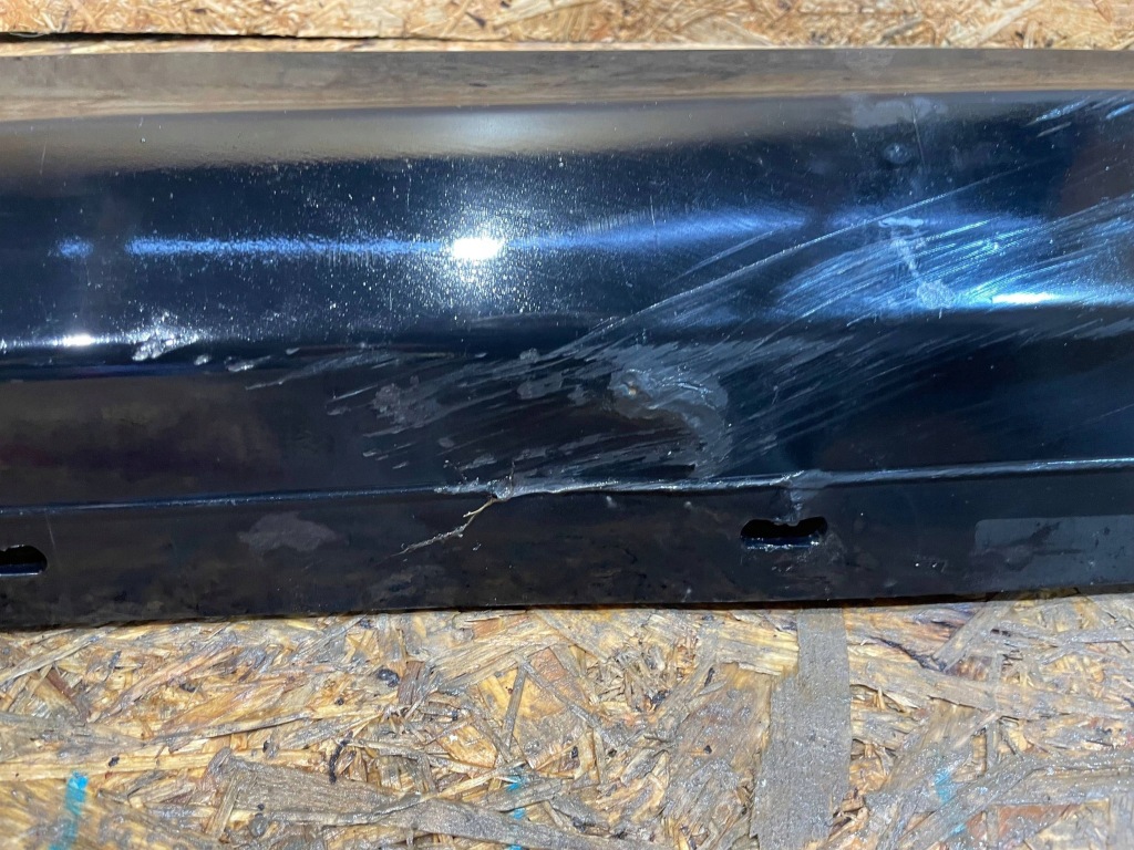 Bmw 1 1 e87 04-11 молдинг порог правая накладка на порог правый Недорого