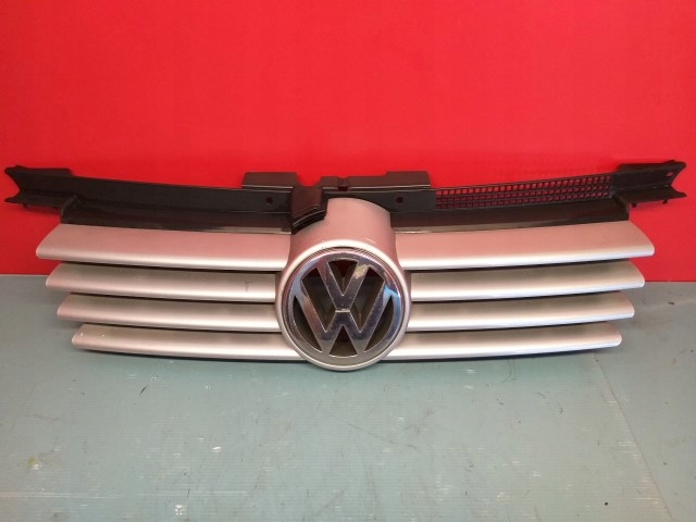 фото №1, Vw bora решётка радиатора ly7m