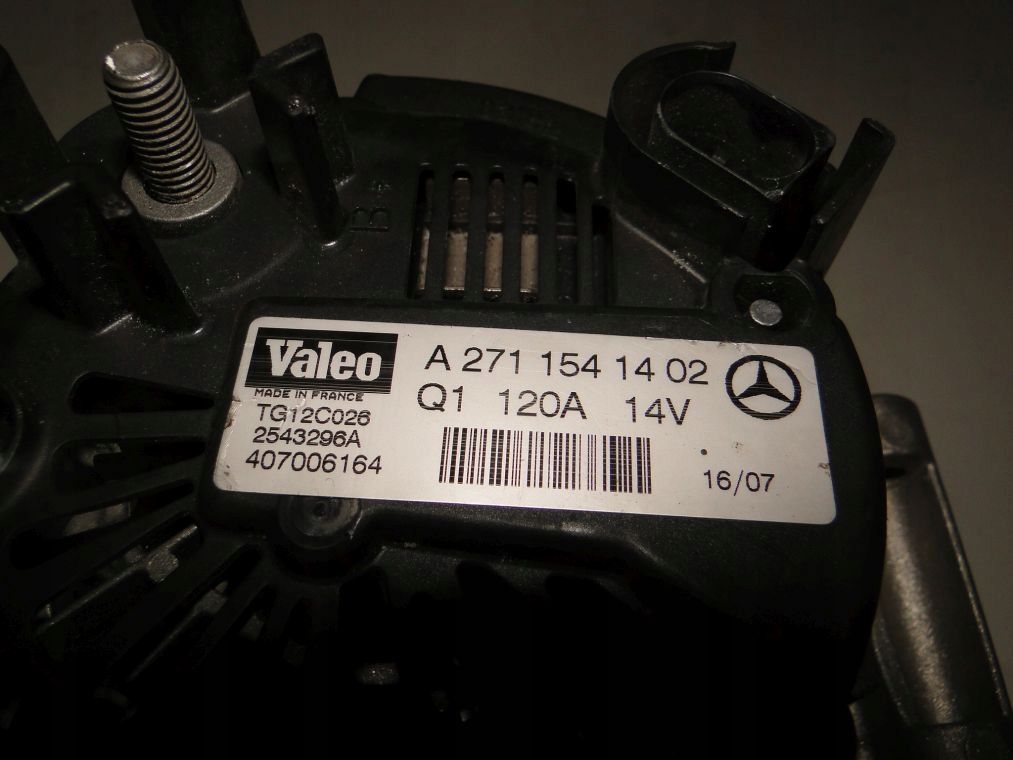 Mercedes sl r 230 500 генератор a2711541402 Оригинал