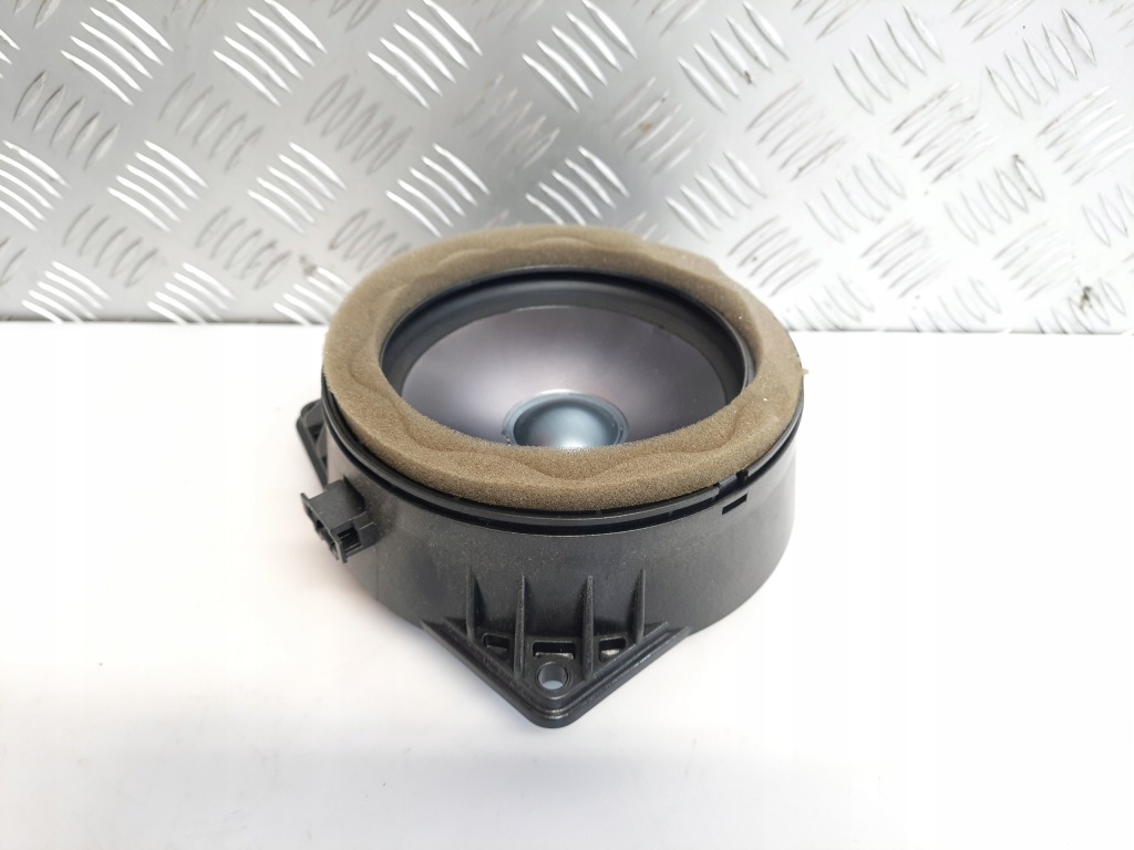 Mercedes clk w209 w203 динамик harman kardon 2038205102 в Украине