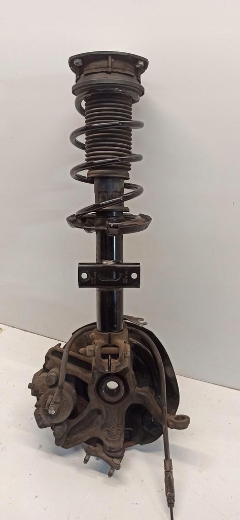 фото №5, Audi a1 82a поворотный кулак правый перед 2q0407256j