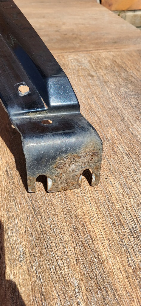 фото №12, Jeep commander xk 5-10 крыло левый перед