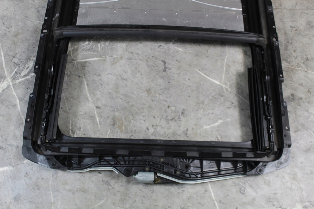 фото №11, Люк двигатель механизм bmw seria 3 e90