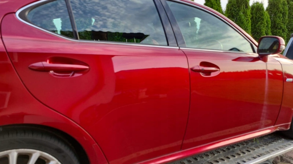 Купить Дверь правый  задняя lexus is200 2011 год седан bordo лак 3r1