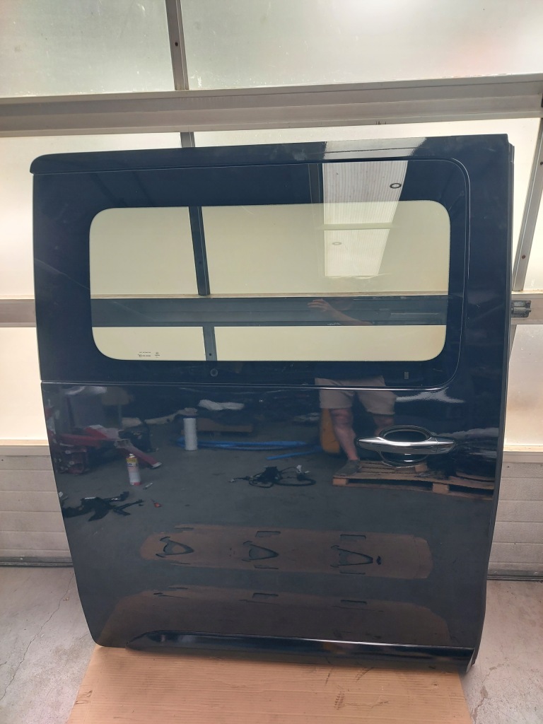 Купити Двері праве зсувні toyota proace peugeot expert zafira ktv