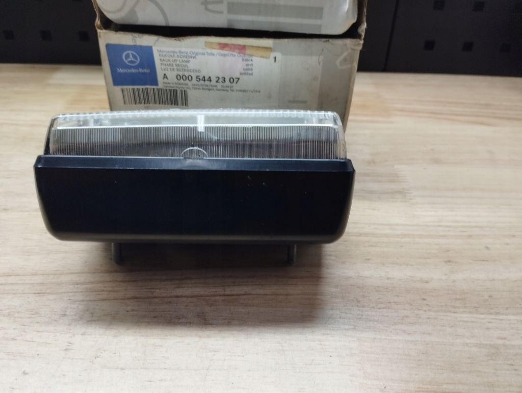 Лампа заднего вида mercedes a0005442307 оригинал Недорого