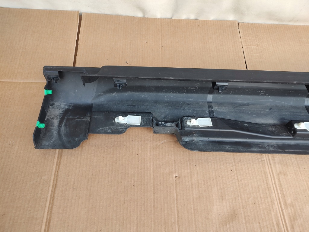 фото №8, Volvo v40 ii cross country порог молдинг порог правая 31290542