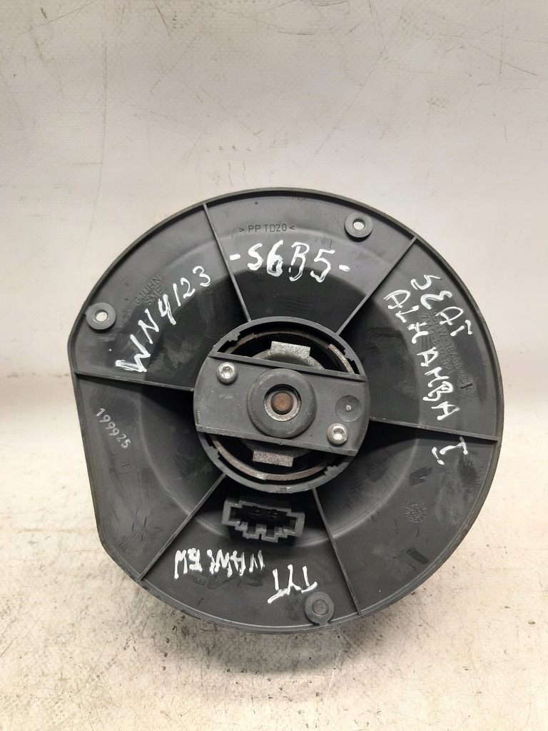 фото №1, Вентилятор обдув vw sharan i 7m0819021