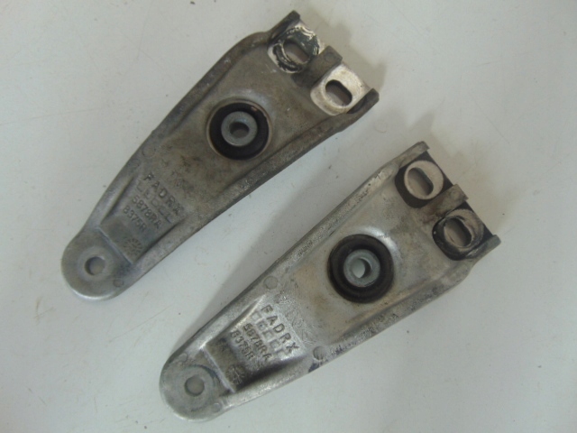 фото №1, Кронштейн кронштейн важеля osi renault talisman