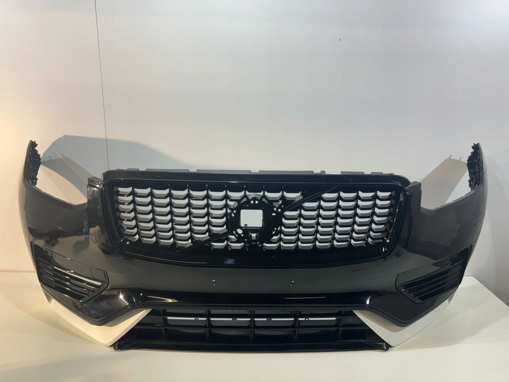 Volvo xc90 2 r-design рестайлинг  бампер передний- 18063 Цена