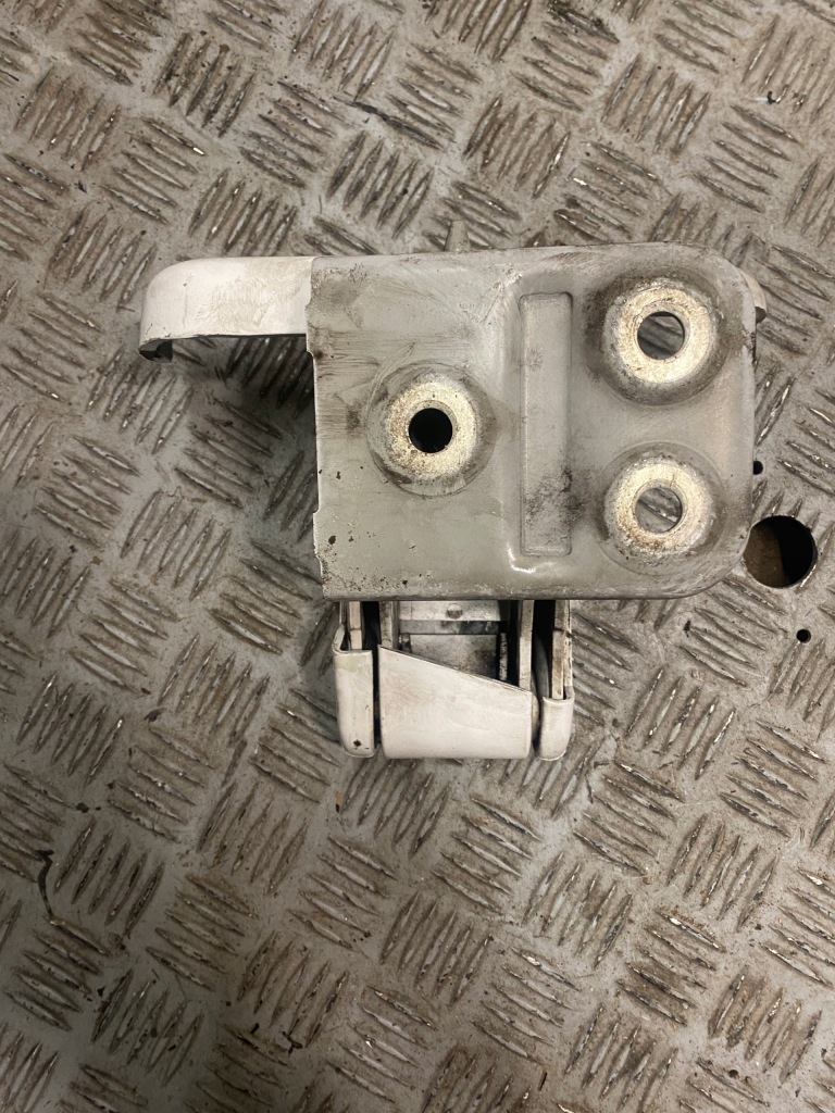 фото №2, Петли дверь правое левый задняя scudo ii expert jumpy