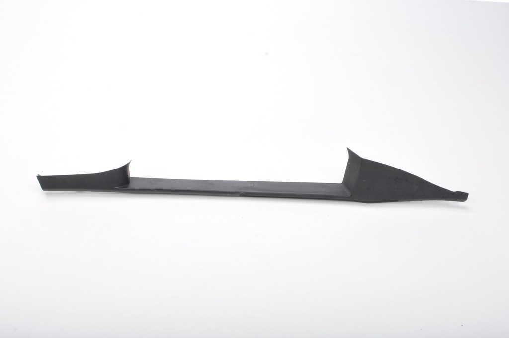 фото №1, Mclaren 650s прокладка дверь крыла левый задняя