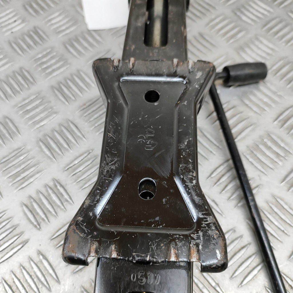 фото №5, Audi a5 2017 домкрат автомобильный