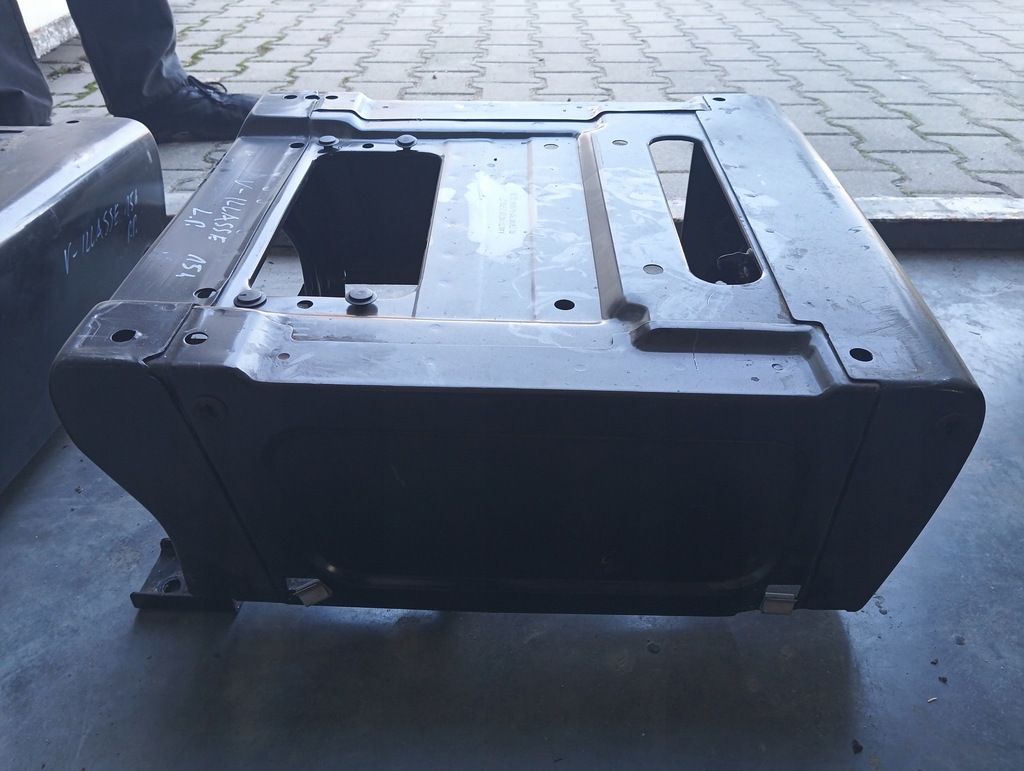 фото №13, Сиденье сиденья перед передние кожа czarna vito v klasa w447 w 447 + кронштейны