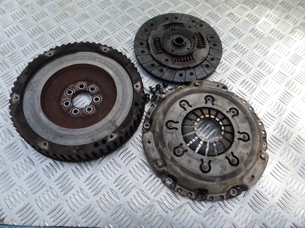 фото №1, Trafic vivaro 1.9dci f9k притиск диск зчеплення