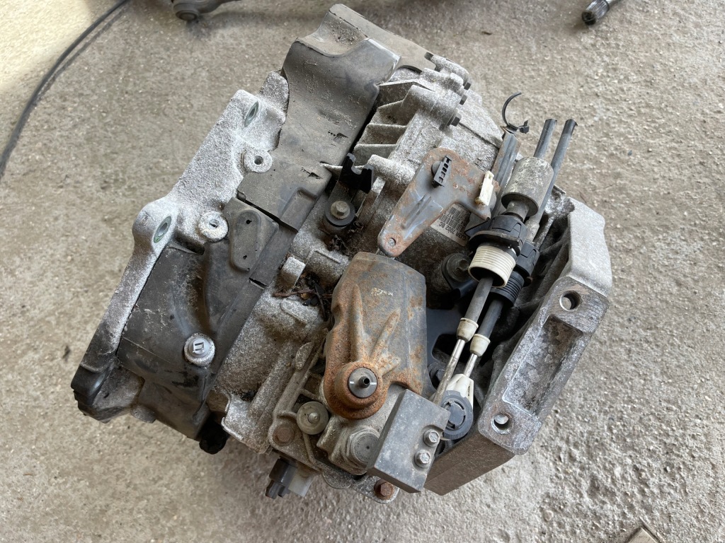 фото №2, Land rover range rover evoque l538 механическая коробка передач передач gj3r7002bc