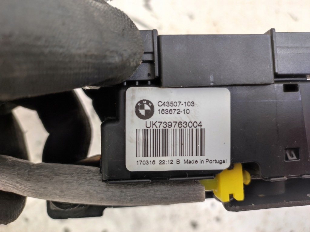 фото №8, Замок доводчик кришки багажника задня bmw iii 3 gt f34