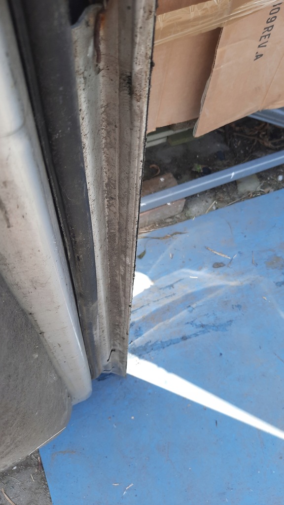 фото №16, Двері перед ліва chrysler grand voyager 05r