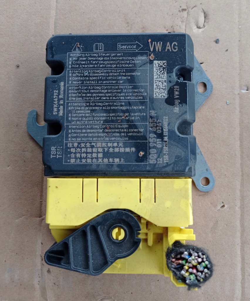 фото №1, Audi a3 8v датчик подушка безпеки 5q0959655n