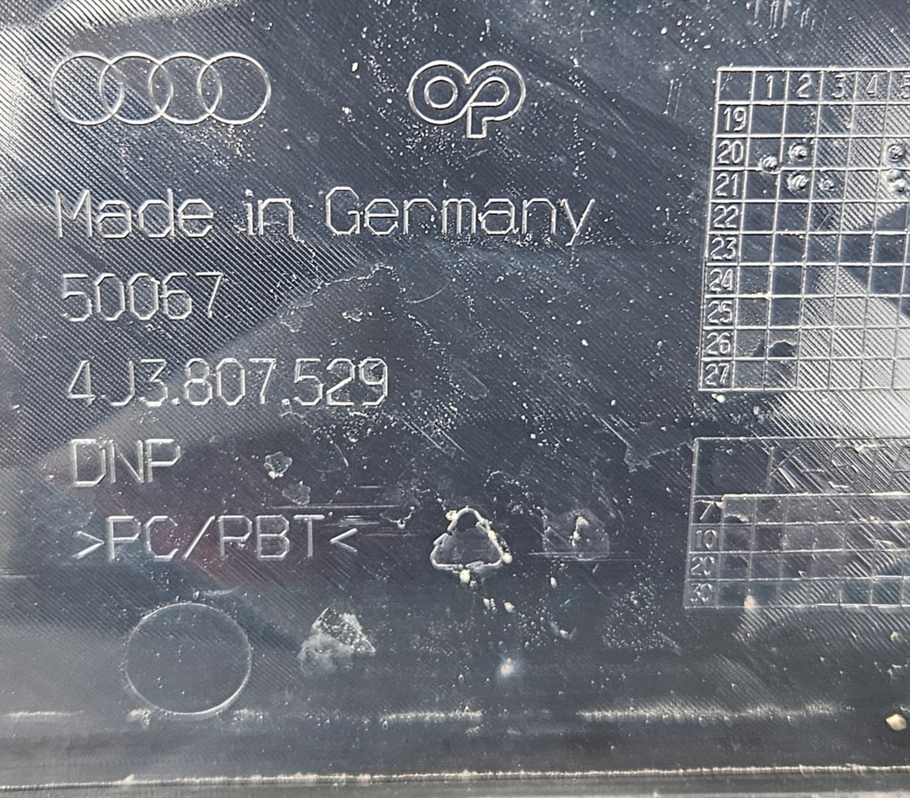 фото №12, Audi rs e-tron etron gt 20-24 бампер передній 4j3807529