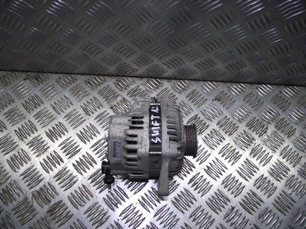 фото №1, Генератор suzuki оригинальный номер 3140085l03