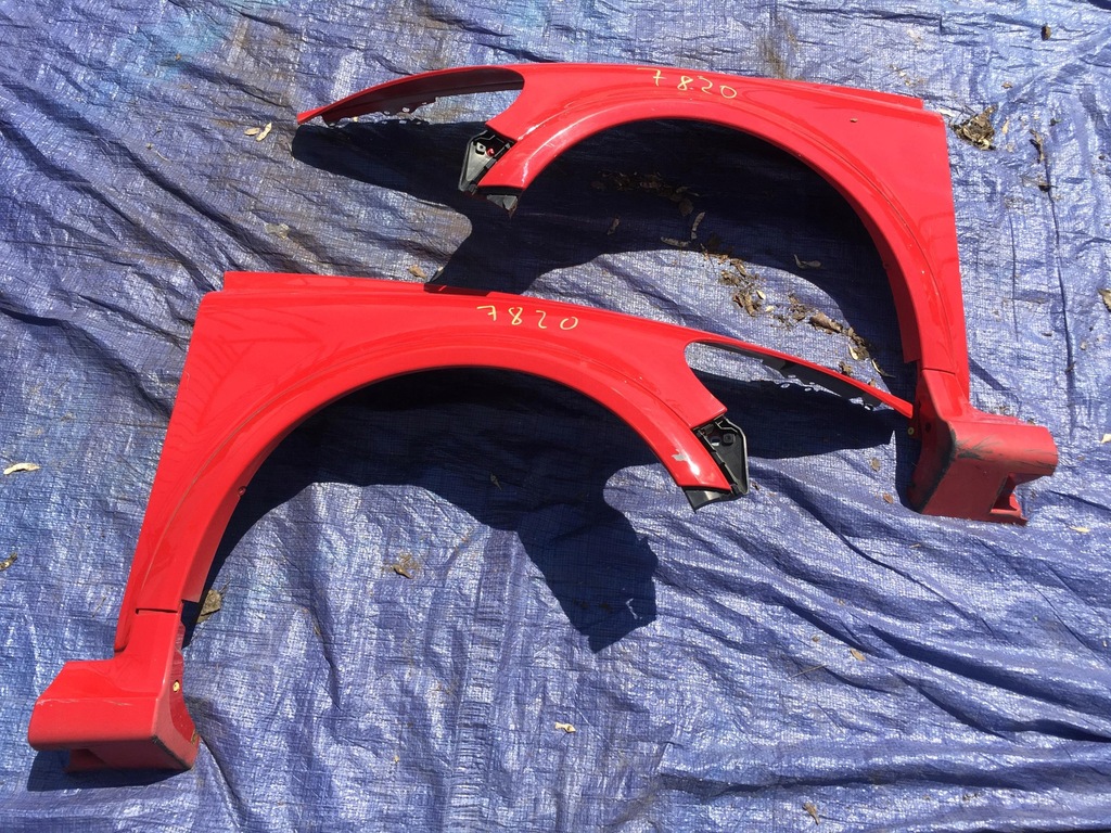 фото №1, Volvo c30 крыло правый перед