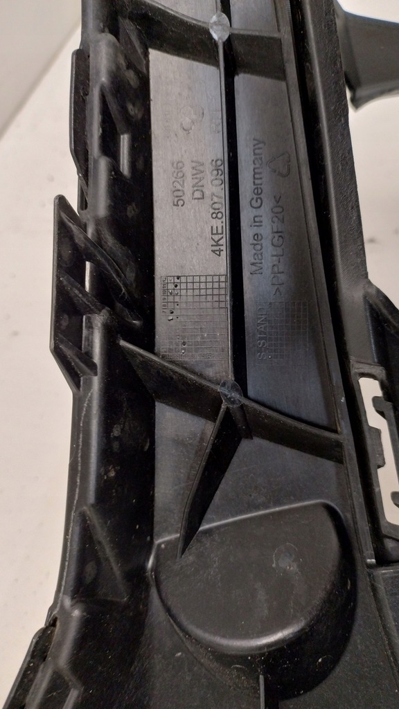 фото №10, Бампер передній audi e-tron 4ke807096