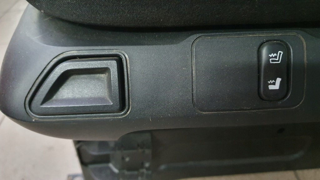 фото №7, Сиденье сиденье водителя mercedes actros mp 4