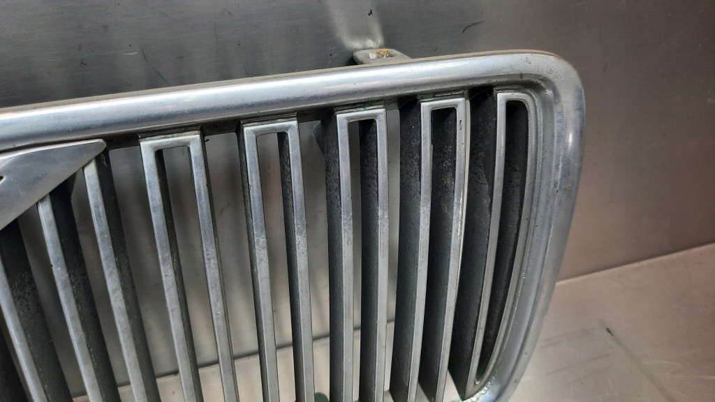 фото №7, Решётка радиатора решётка радиатора 9178087 volvo s80 98-06r