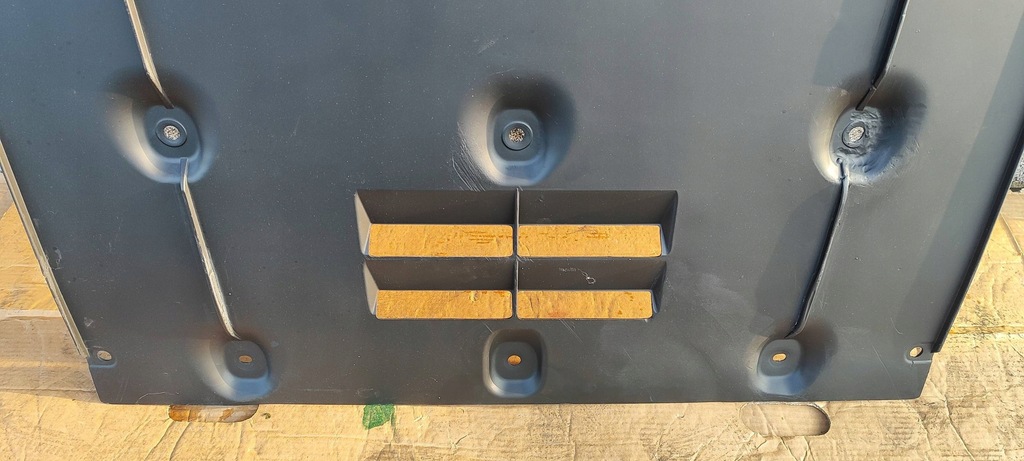 фото №10, Защита подвеска ferrari california f149 083948300 плита нижняя