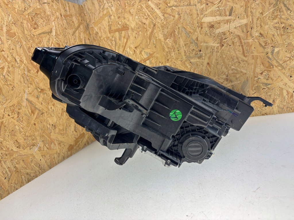 фото №9, Volvo ex30 2024 лампа передня