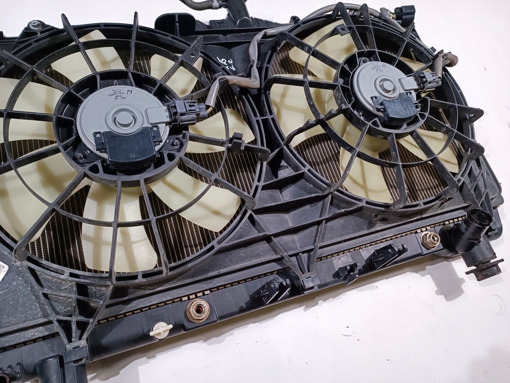 фото №6, Радіатор радіатор комплект chevrolet camaro ss 6.2 2011-2015