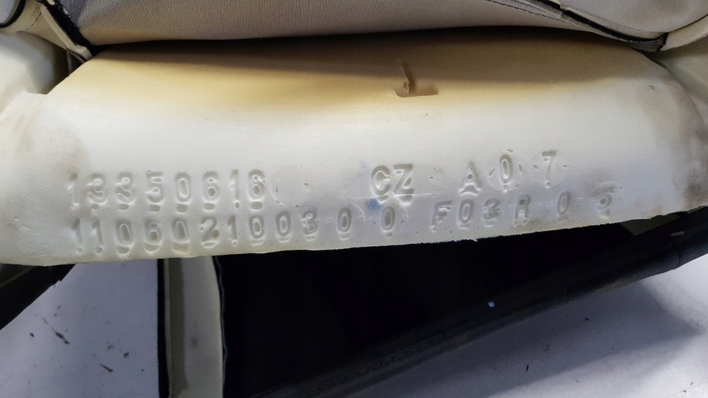 фото №10, Спинка сидіння правий opel adam