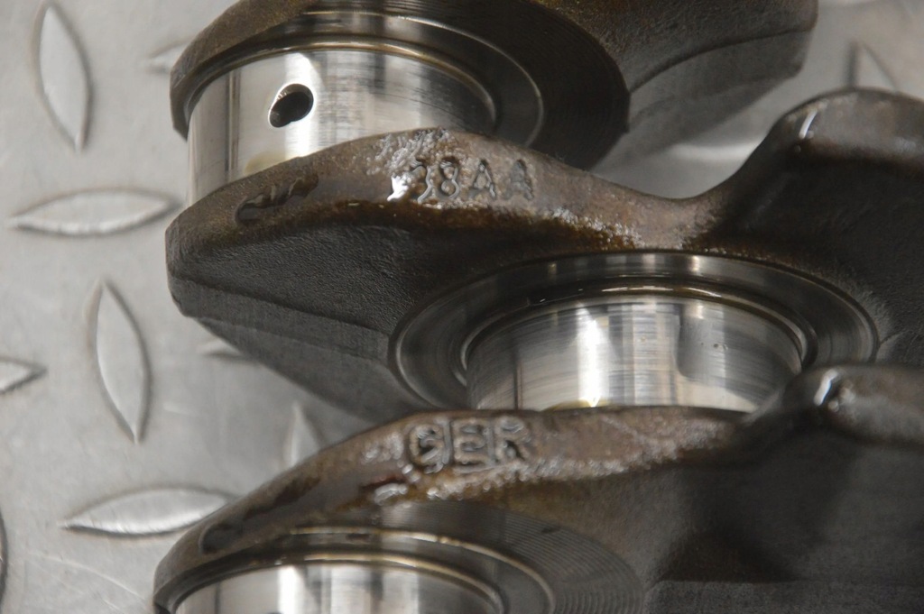 фото №7, Dodge caliber 2007 wał коленчатый