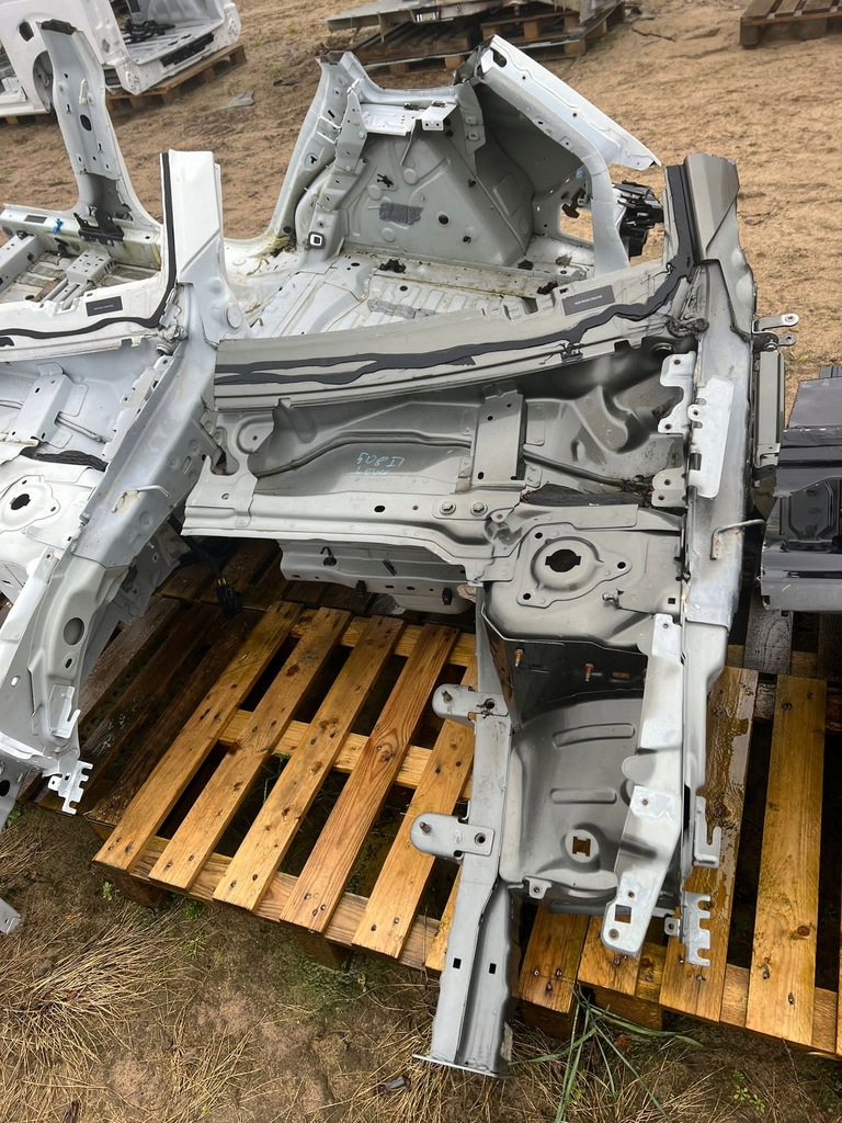 фото №1, Четверть лонжерон перед левый peugeot 508 ii