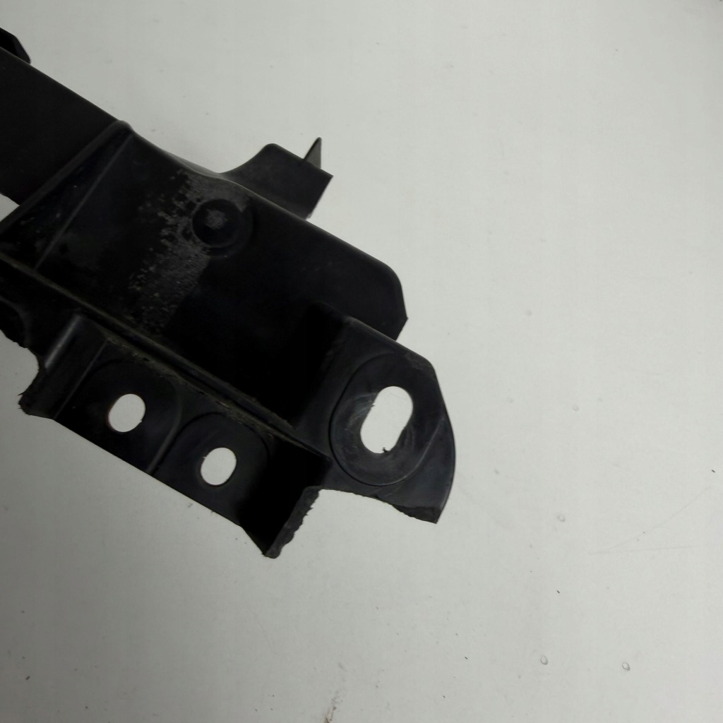 Купить Направляющая кронштейн кронштейн лампы правый перед opel insignia a оригинал 23158324