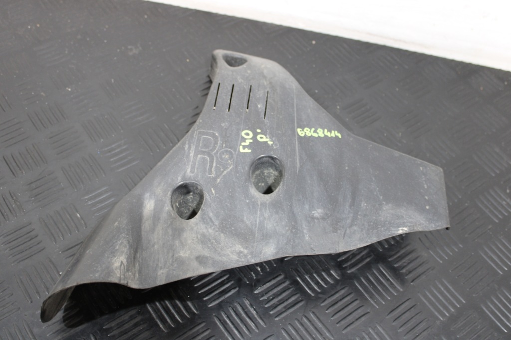 фото №1, Захист важеля правий задня 6858414 bmw 1 f40