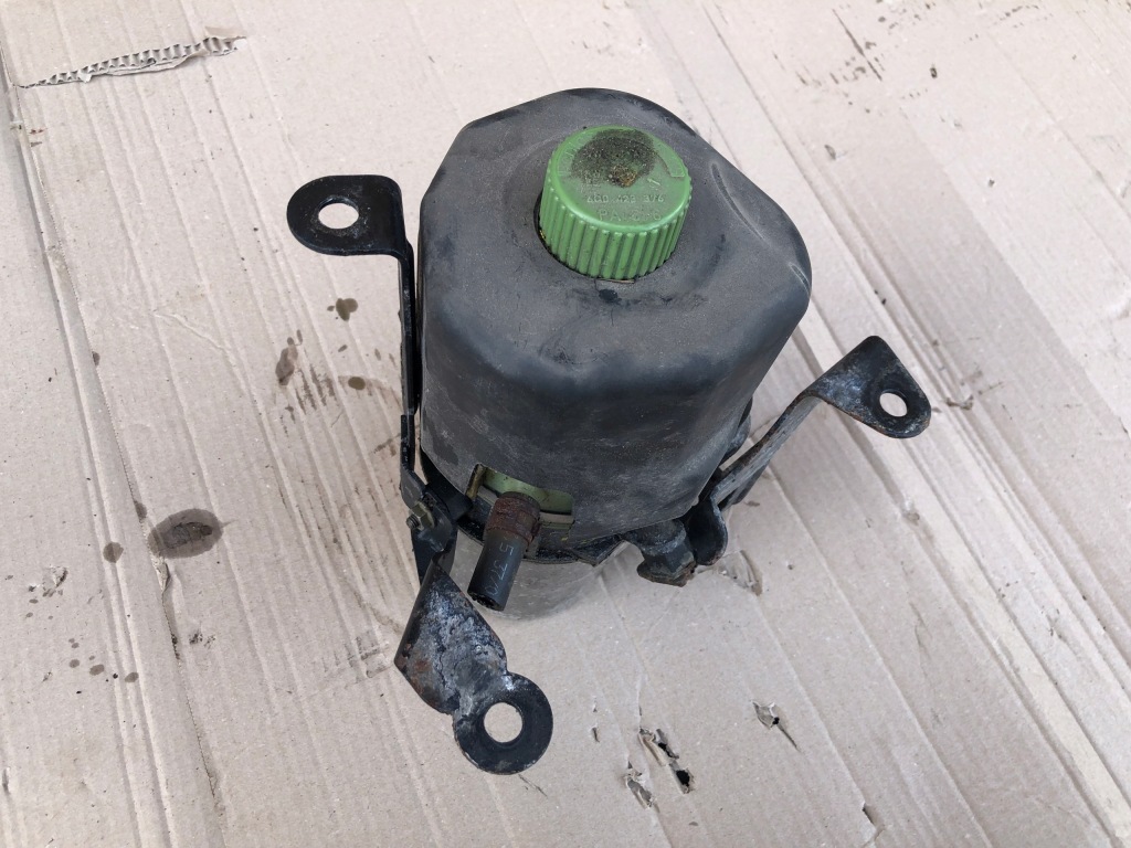 фото №1, Бачок насос жидкость усилителя skoda fabia i