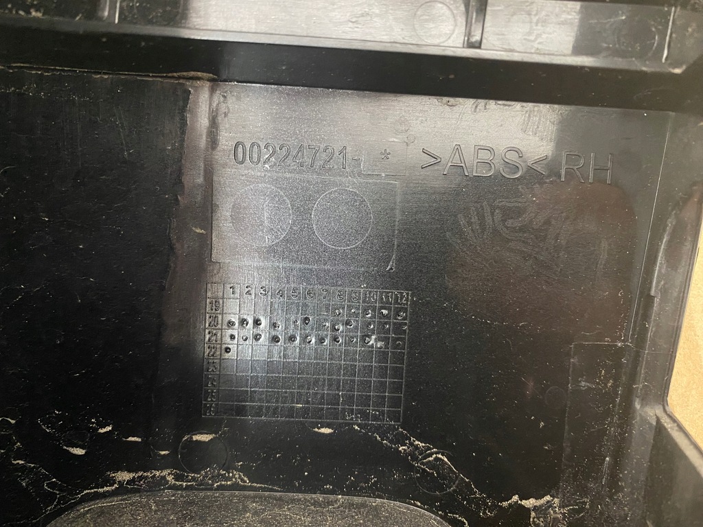 фото №12, Лампа range land rover defender d300 se правая задняя