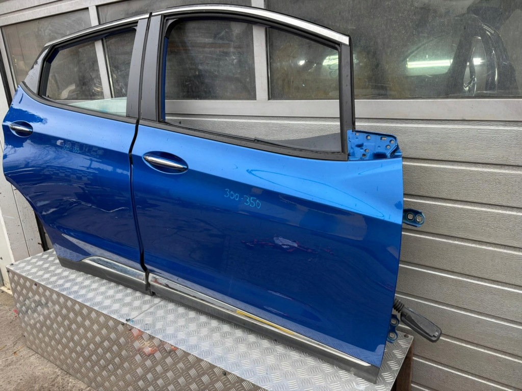 фото №2, Opel ampera дверь задняя правое полный 2017-